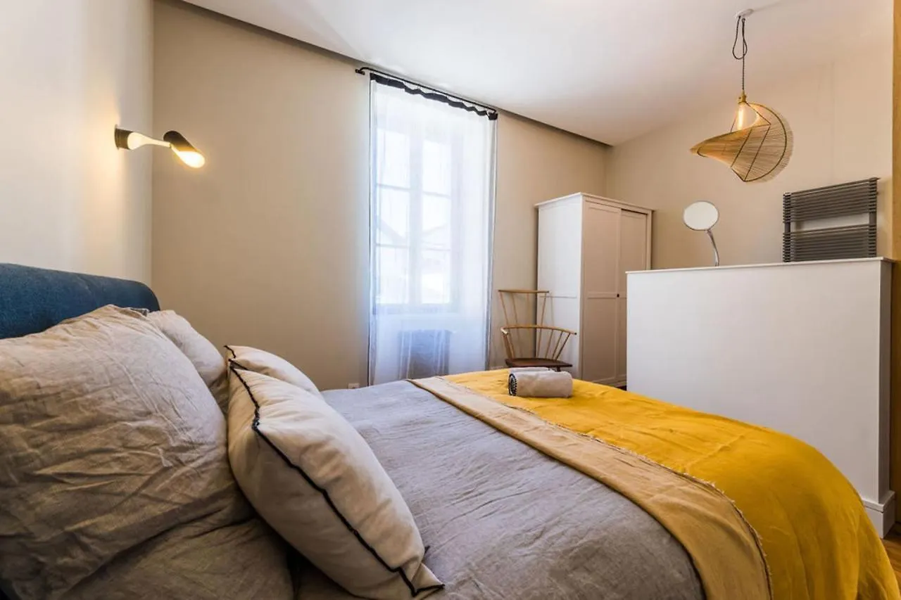 Holiday home Jungle Keyweek Townhouse With Terrace And Garden Villa Biarritz